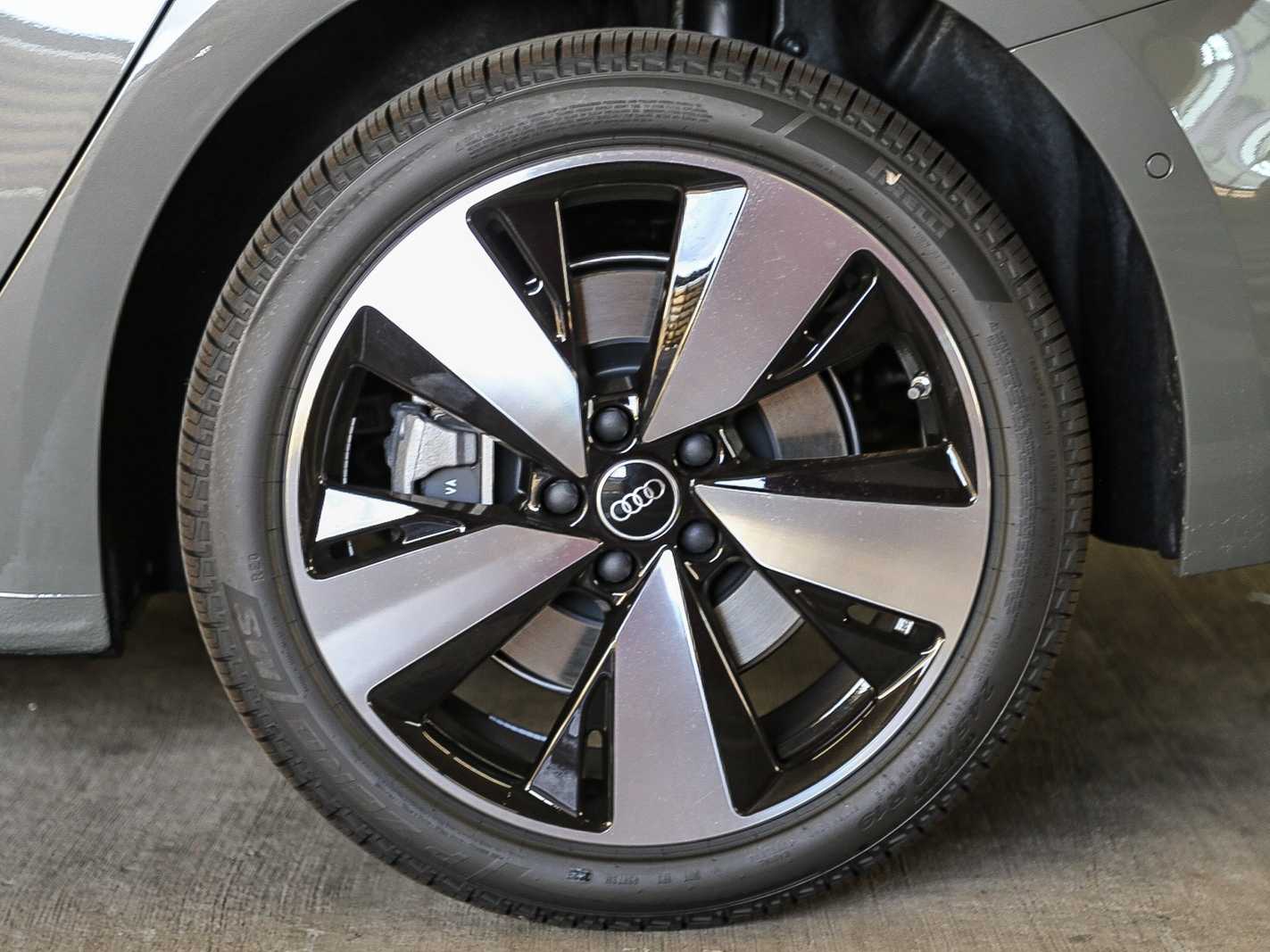 Thumbnail: 2025 Audi A5 - 11