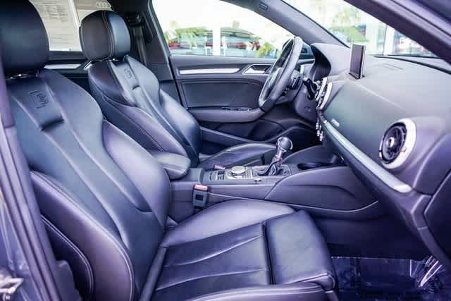 Thumbnail: 2017 Audi S3 - 16