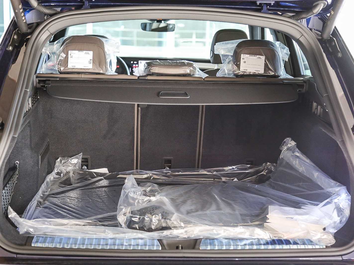 Thumbnail: 2025 Audi Q5 - 25