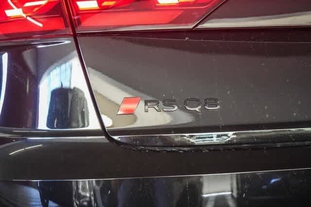 Thumbnail: 2025 Audi RS Q8 - 13