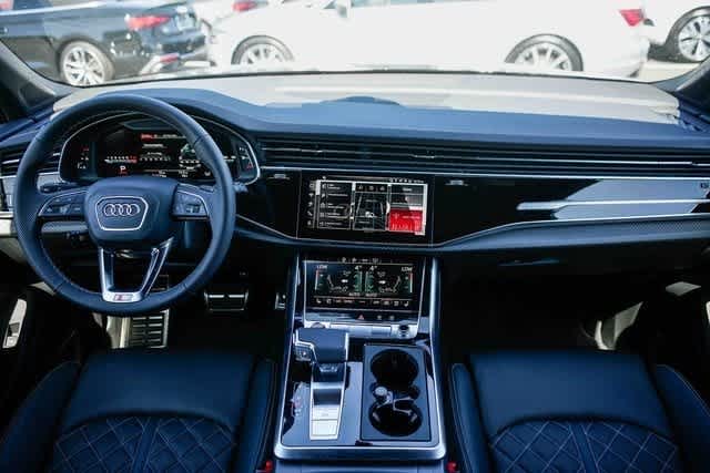 Thumbnail: 2025 Audi SQ7 - 12