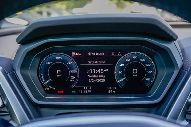 Thumbnail: 2026 Audi Q4 e-tron - 25