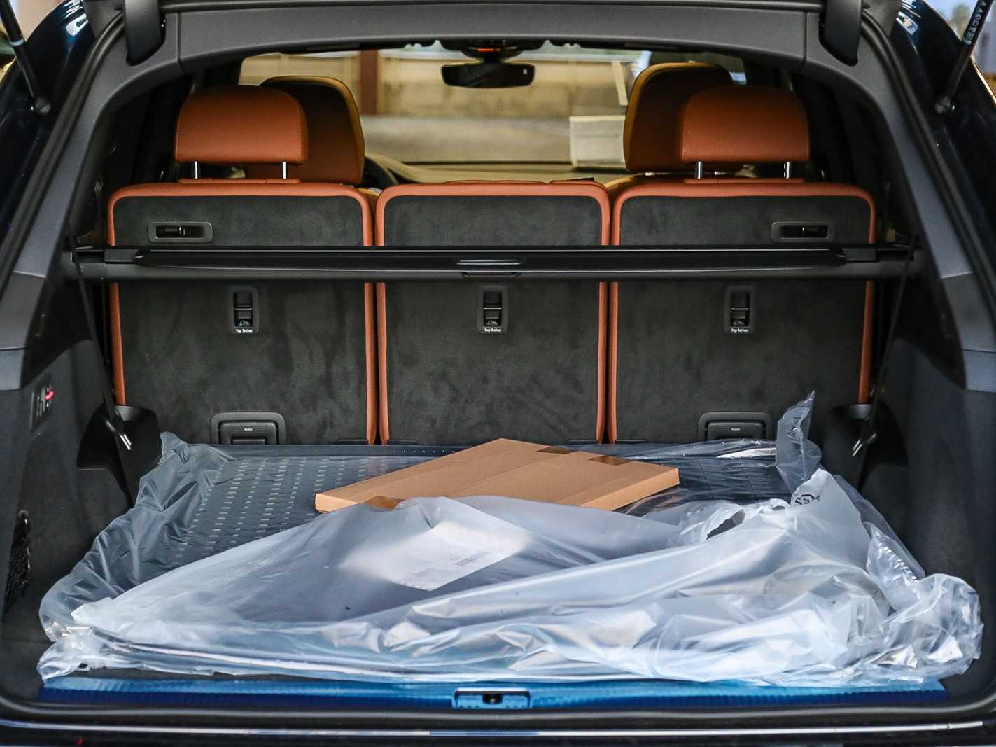 Thumbnail: 2026 Audi Q7 - 24