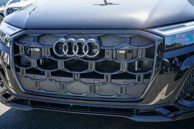 Thumbnail: 2025 Audi SQ7 - 8