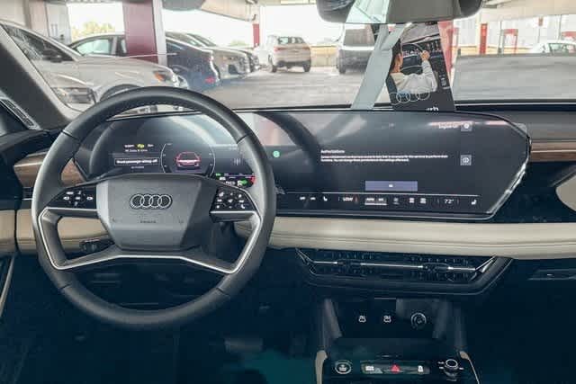 Thumbnail: 2025 Audi e-tron S - 13