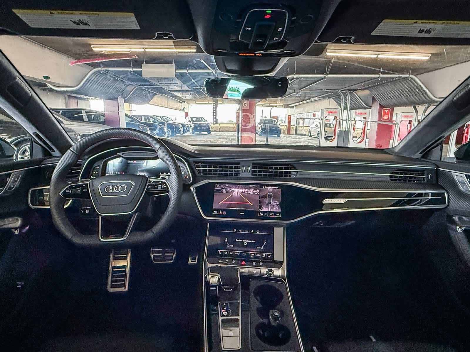 Thumbnail: 2025 Audi RS 7 - 12