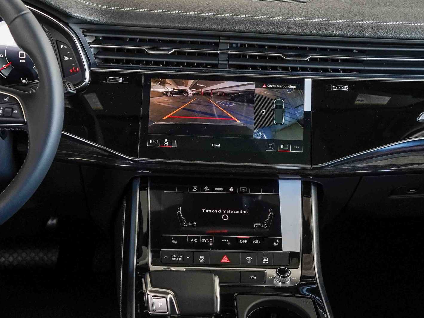 Thumbnail: 2026 Audi Q7 - 13