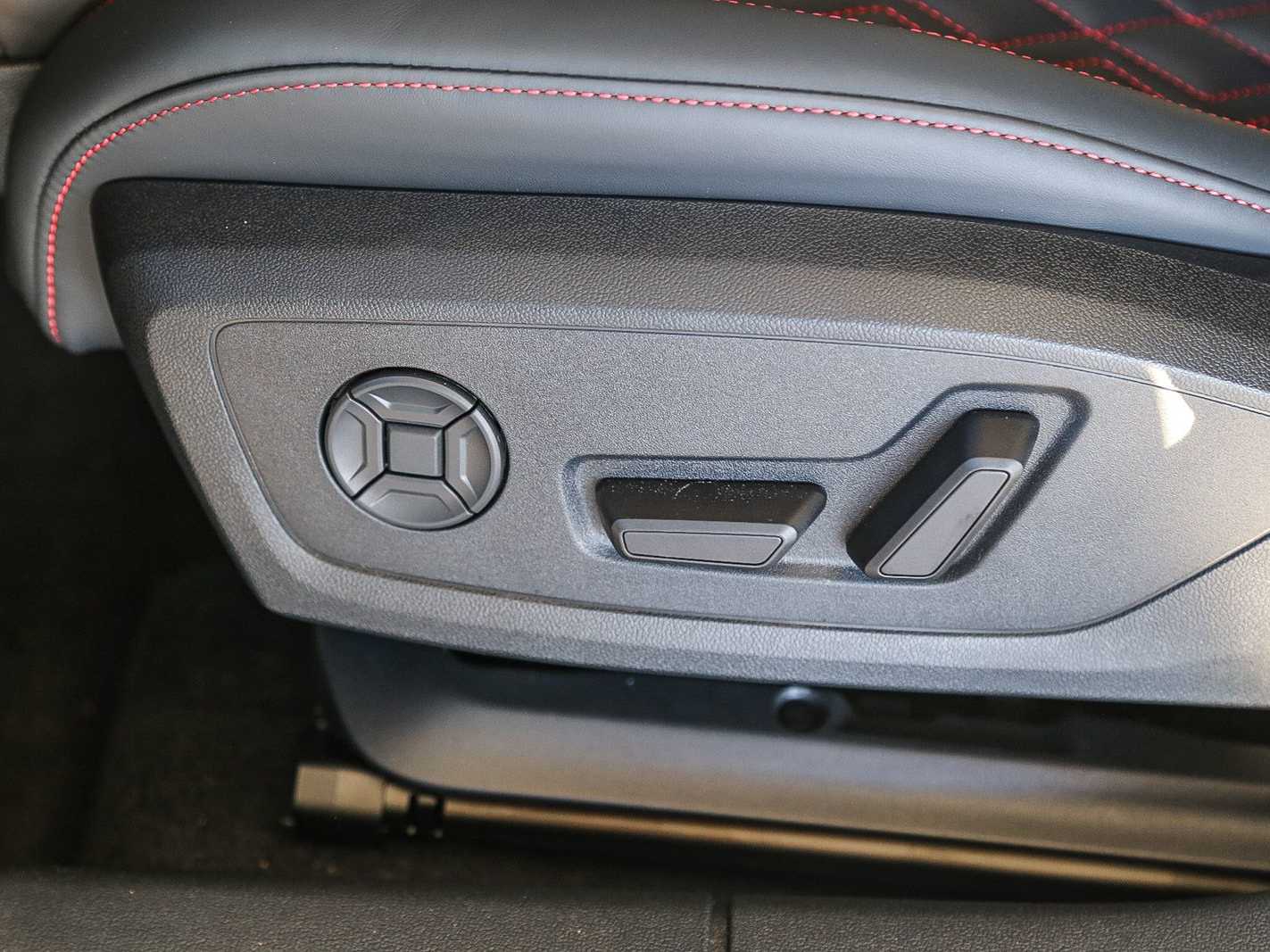 Thumbnail: 2026 Audi S3 - 21