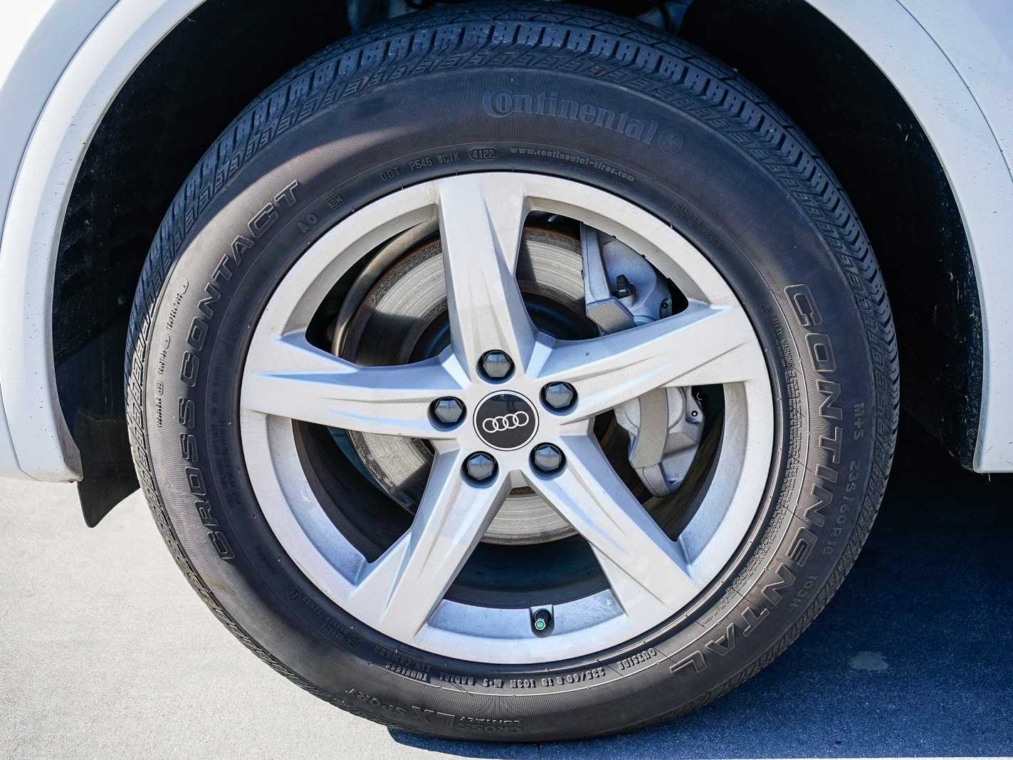 Thumbnail: 2023 Audi Q5 - 10