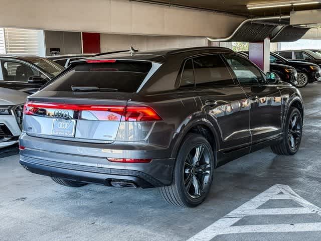 Thumbnail: 2026 Audi Q8 - 4
