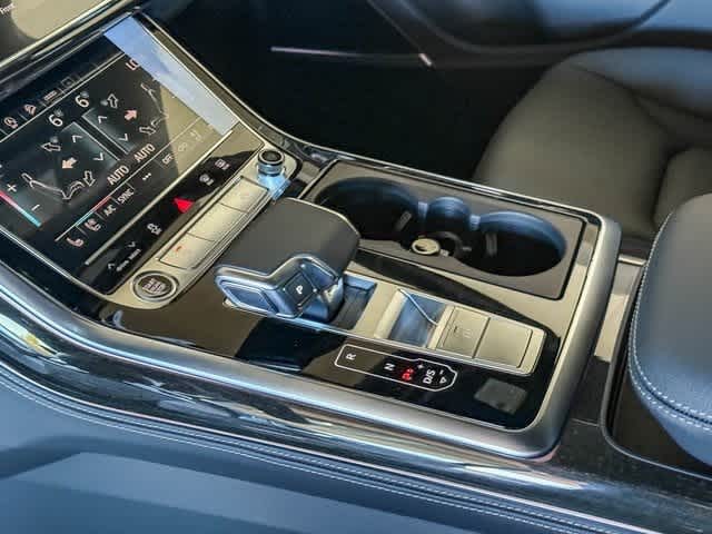 Thumbnail: 2025 Audi Q7 - 20