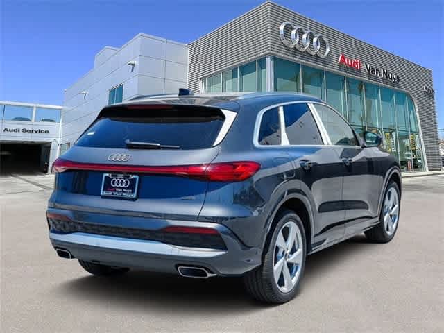 Thumbnail: 2025 Audi Q5 - 4
