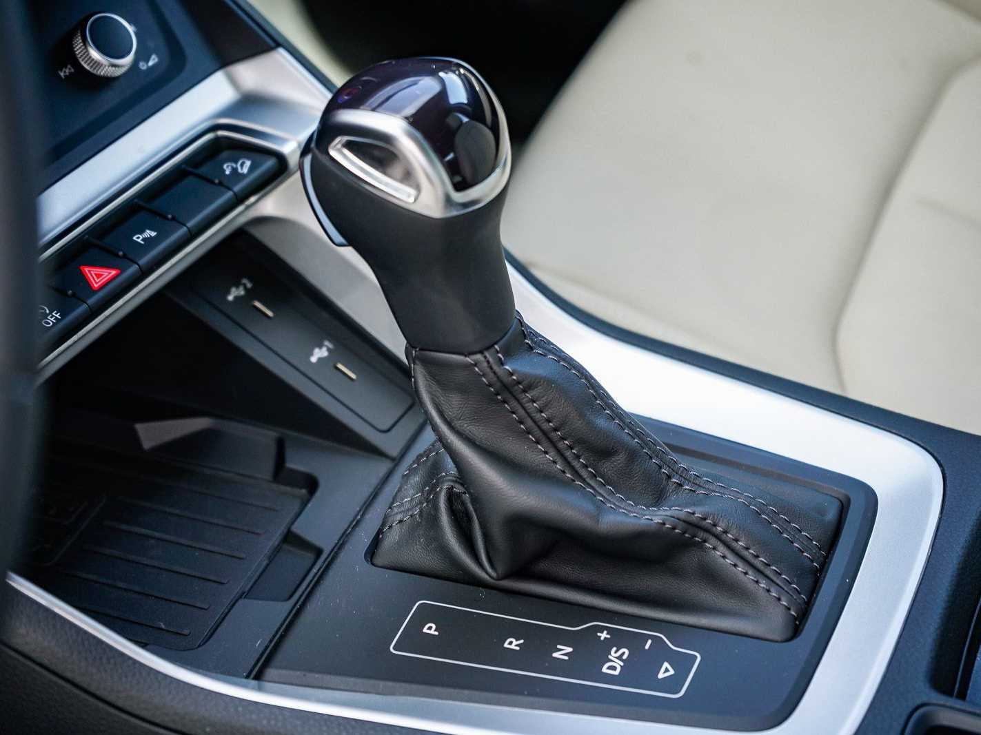 Thumbnail: 2025 Audi Q3 - 21