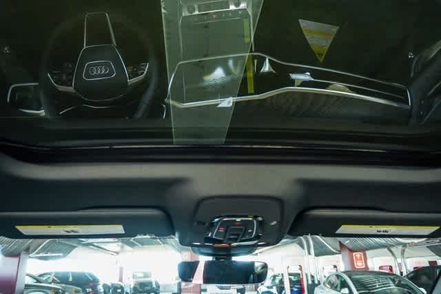 Thumbnail: 2025 Audi A6 - 18