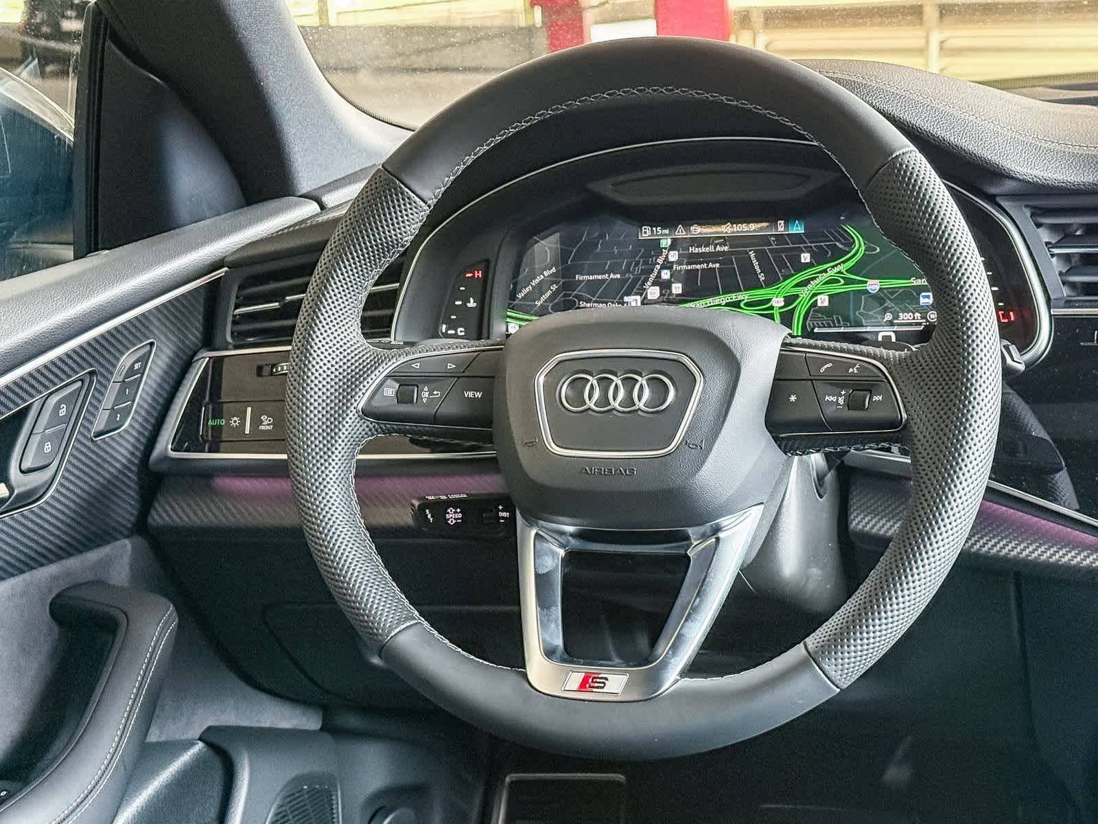 Thumbnail: 2026 Audi SQ8 - 15