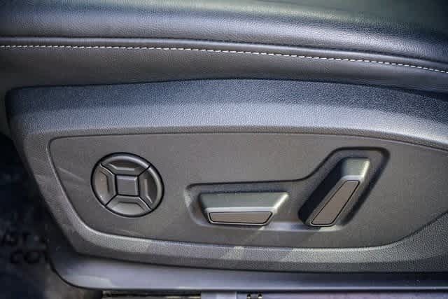 Thumbnail: 2023 Audi Q4 e-tron - 20