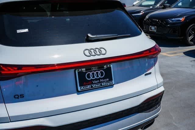 Thumbnail: 2025 Audi Q5 - 12