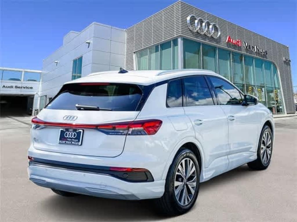 Used 2025 Audi Q4 e-tron Premium Plus SUV