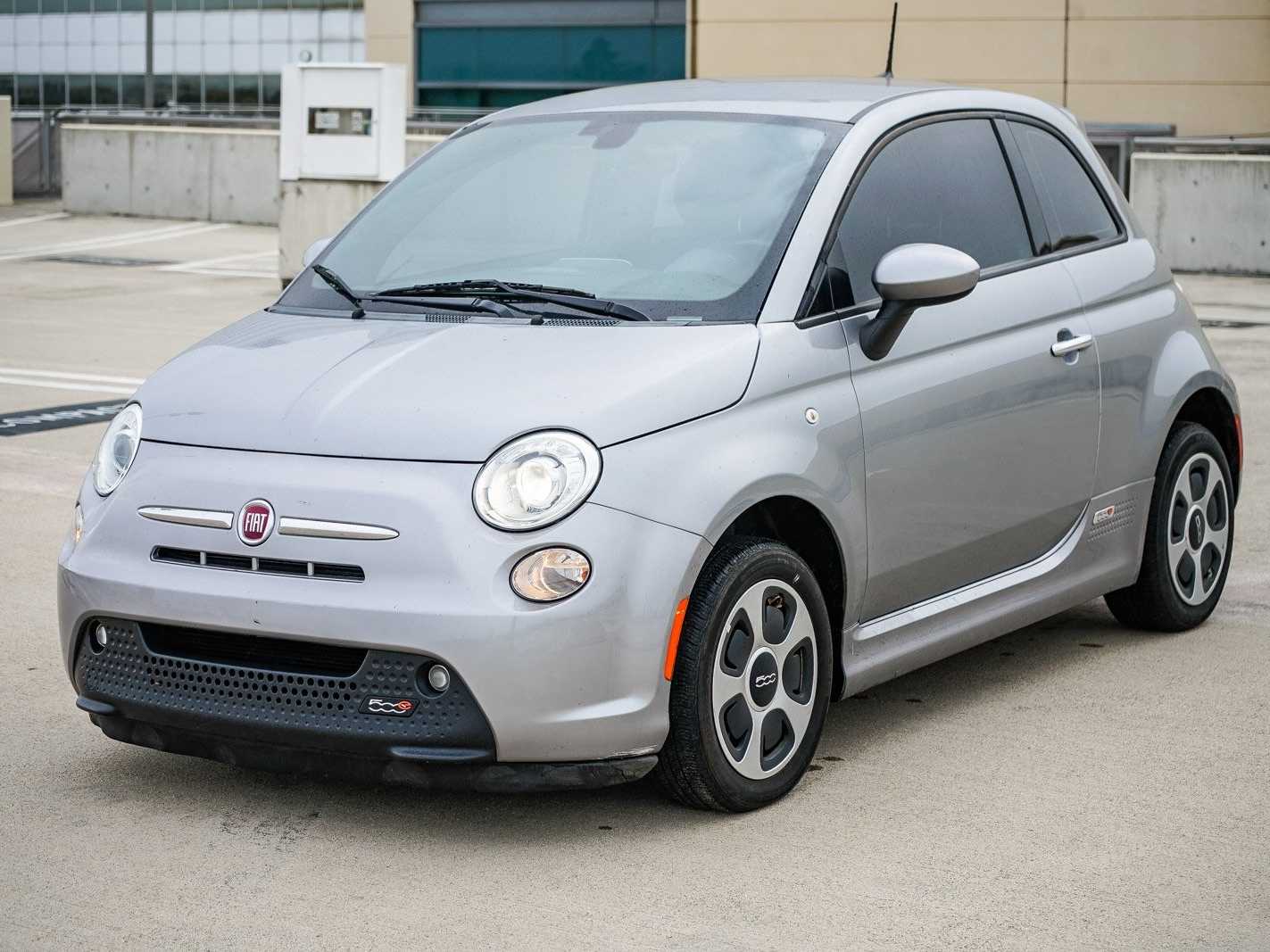 2018 Fiat 500e  -
                  Sherman Oaks, CA