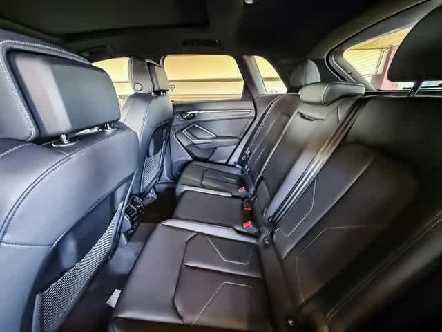 Thumbnail: 2025 Audi Q3 - 18