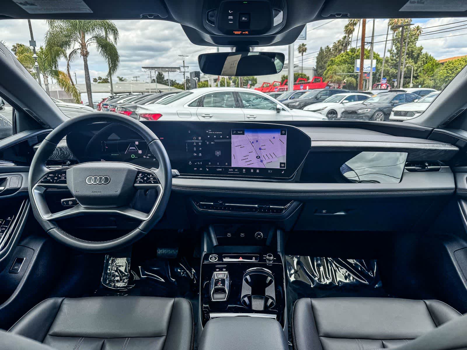 Thumbnail: 2025 Audi e-tron - 12