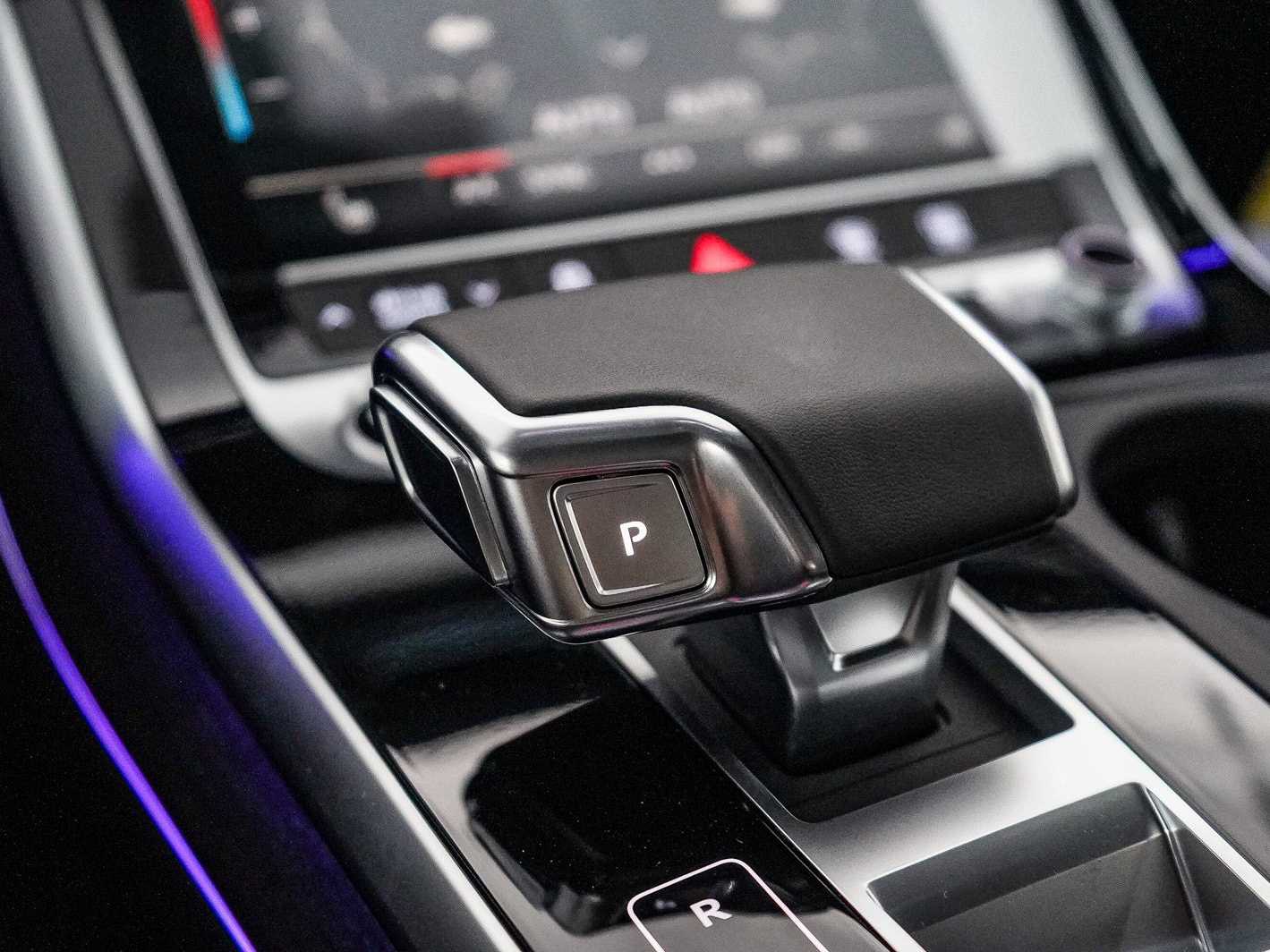 Thumbnail: 2026 Audi Q7 - 24