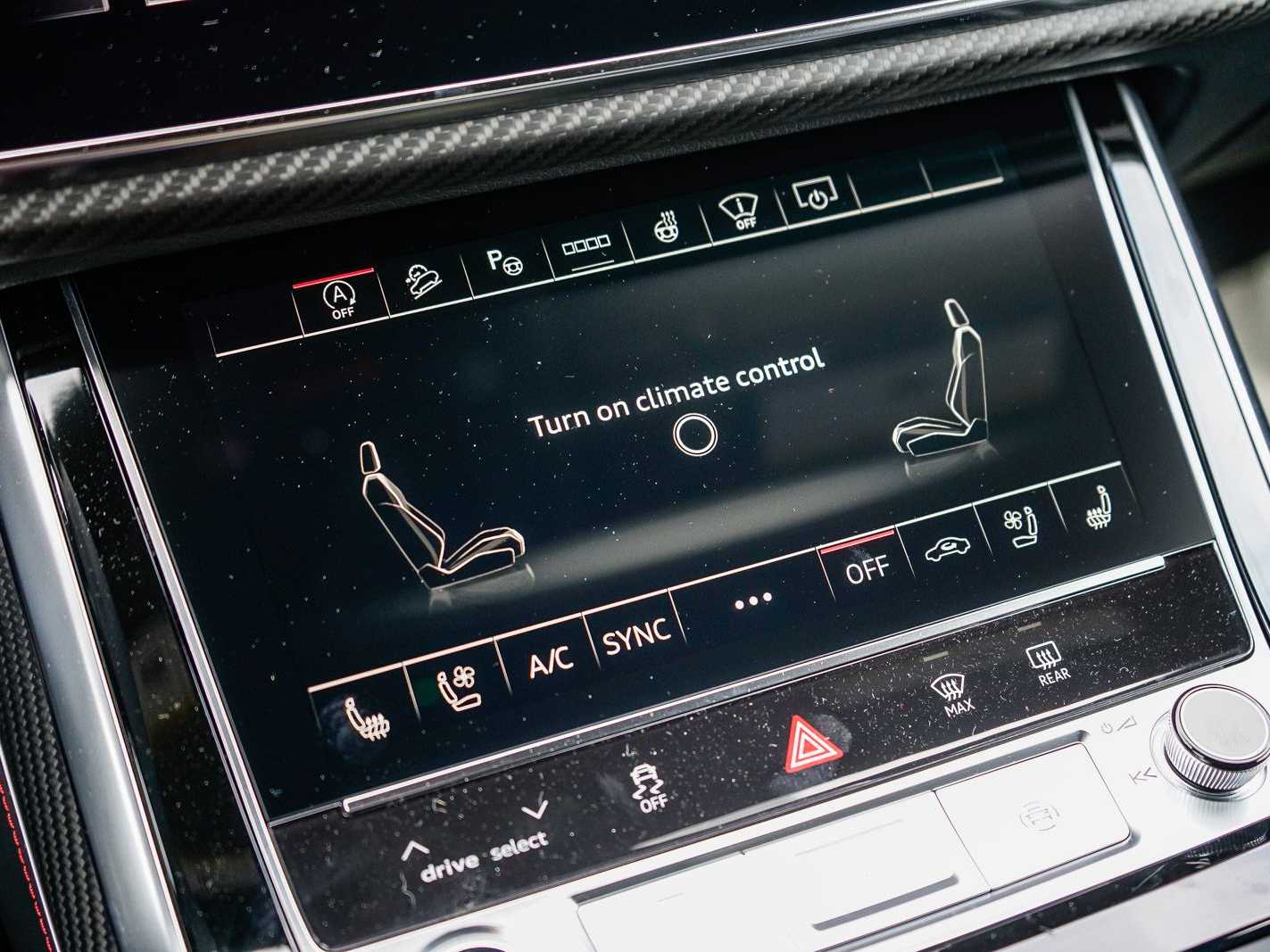 Thumbnail: 2026 Audi Q8 - 22