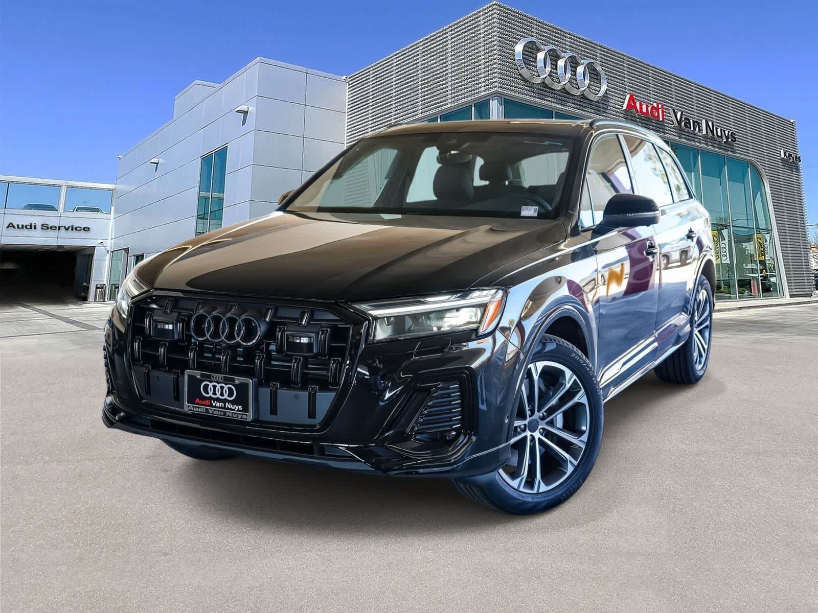 Thumbnail: 2026 Audi Q7 - 1
