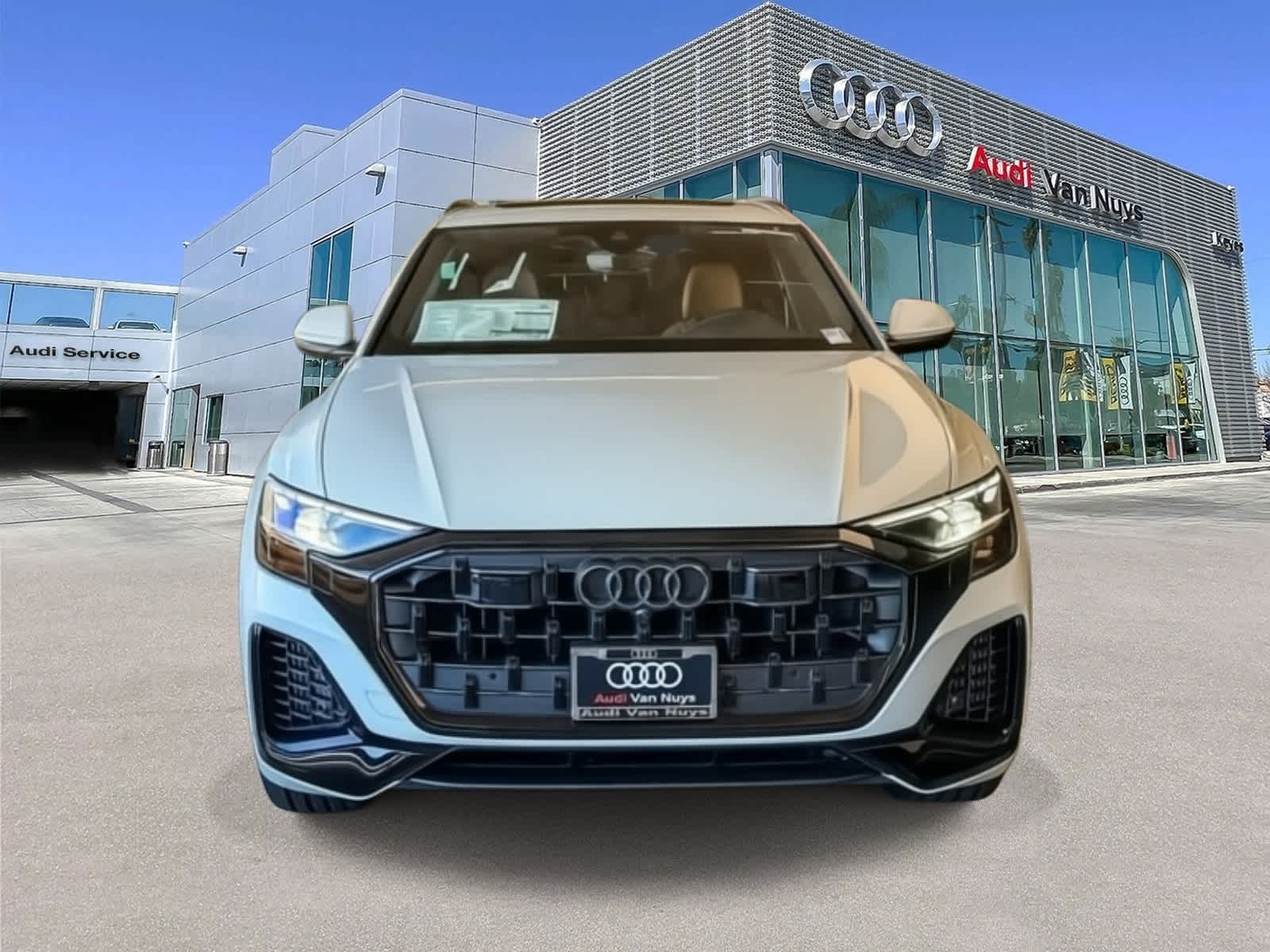 Thumbnail: 2026 Audi Q8 - 2