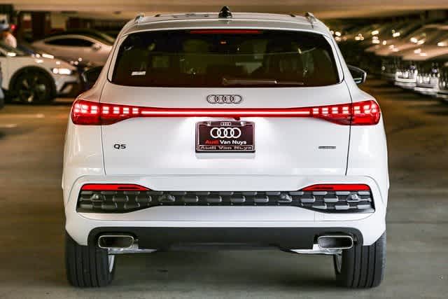 Thumbnail: 2025 Audi Q5 - 7