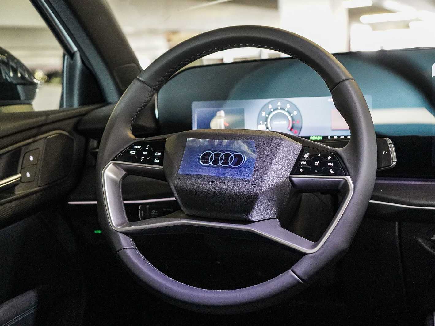 Thumbnail: 2026 Audi Q3 - 15