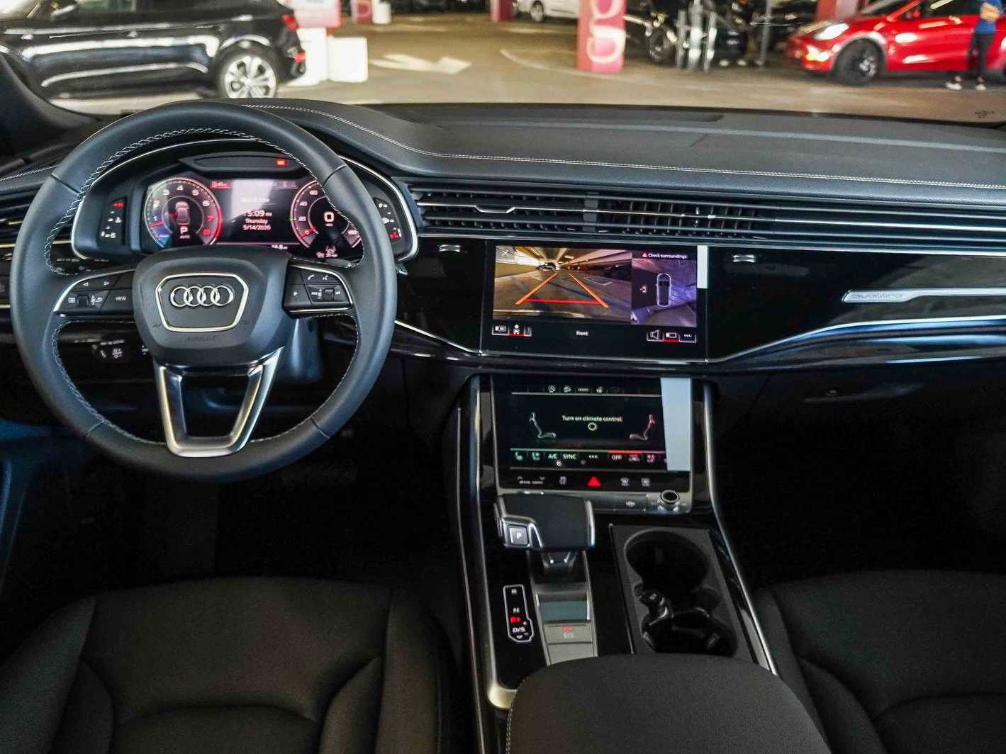 Thumbnail: 2026 Audi Q8 - 11