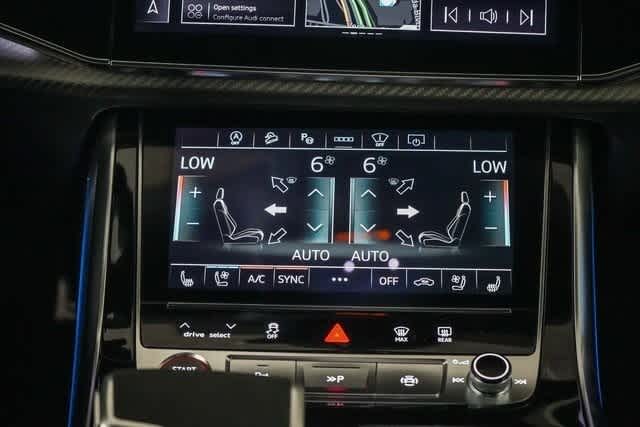 Thumbnail: 2025 Audi RS Q8 - 19