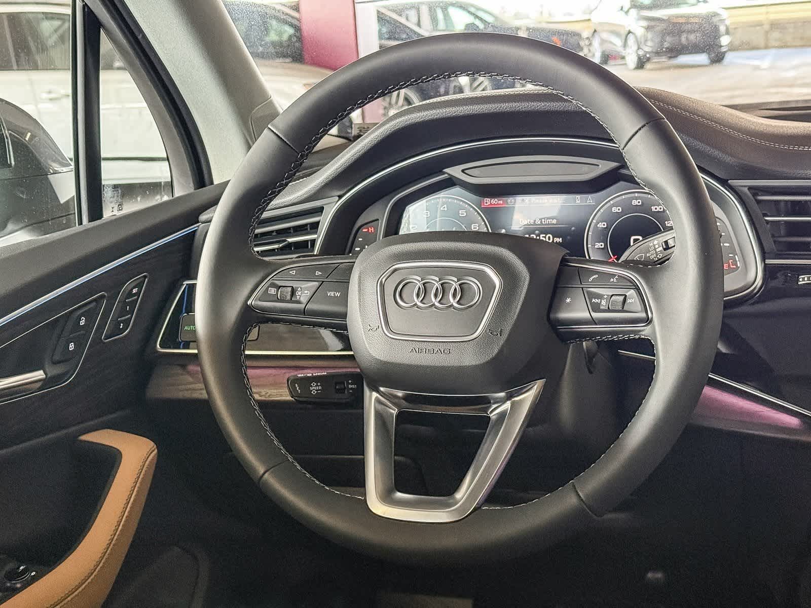 Thumbnail: 2026 Audi Q7 - 15