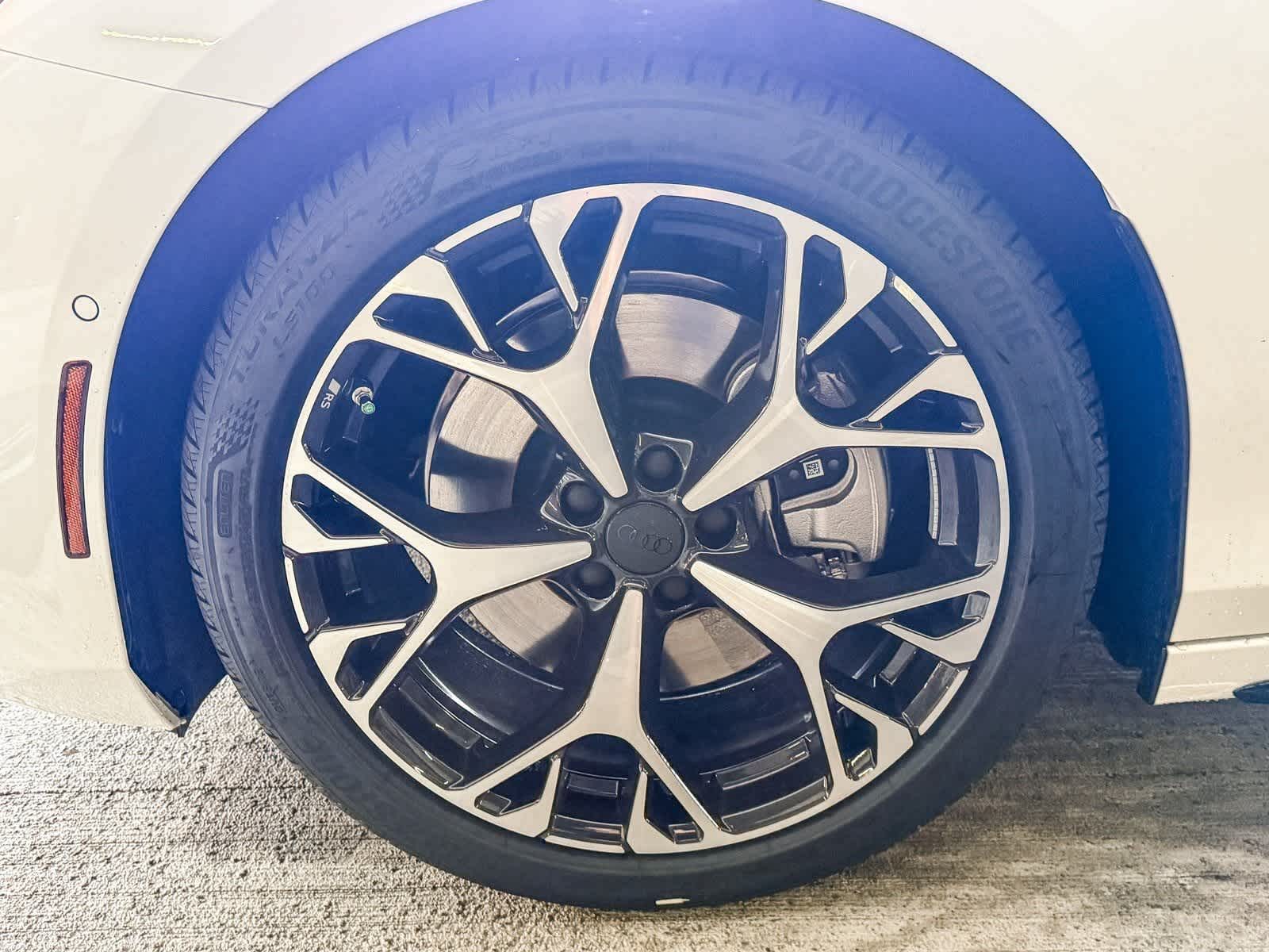 Thumbnail: 2026 Audi A6 - 9