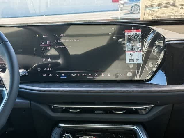 Thumbnail: 2025 Audi Q5 - 14