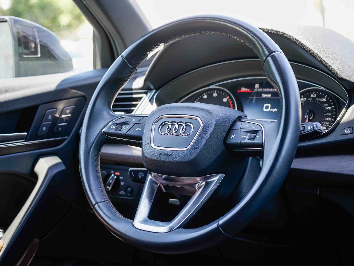 Thumbnail: 2023 Audi Q5 - 15