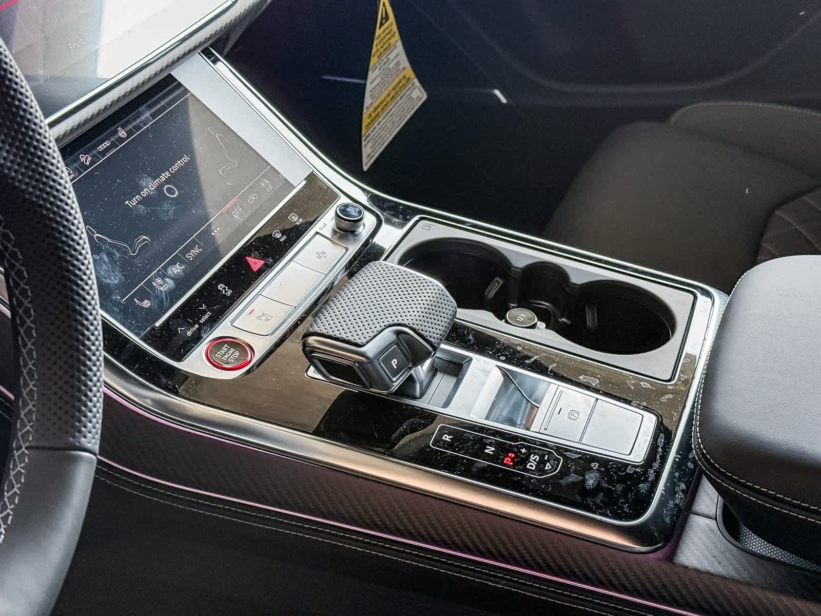 Thumbnail: 2026 Audi SQ8 - 20