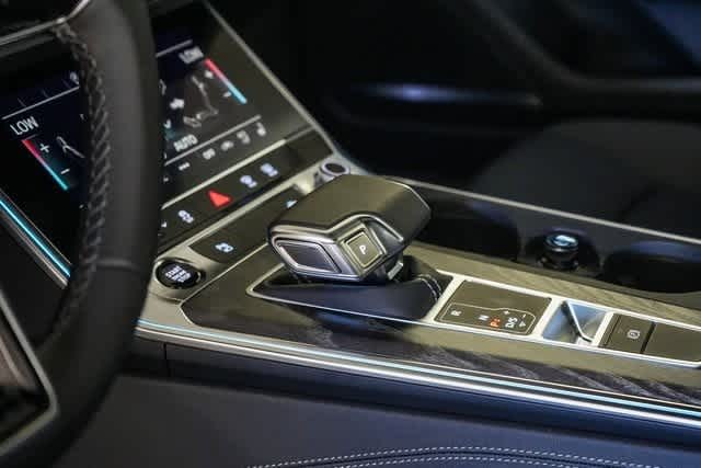 Thumbnail: 2025 Audi A6 - 32