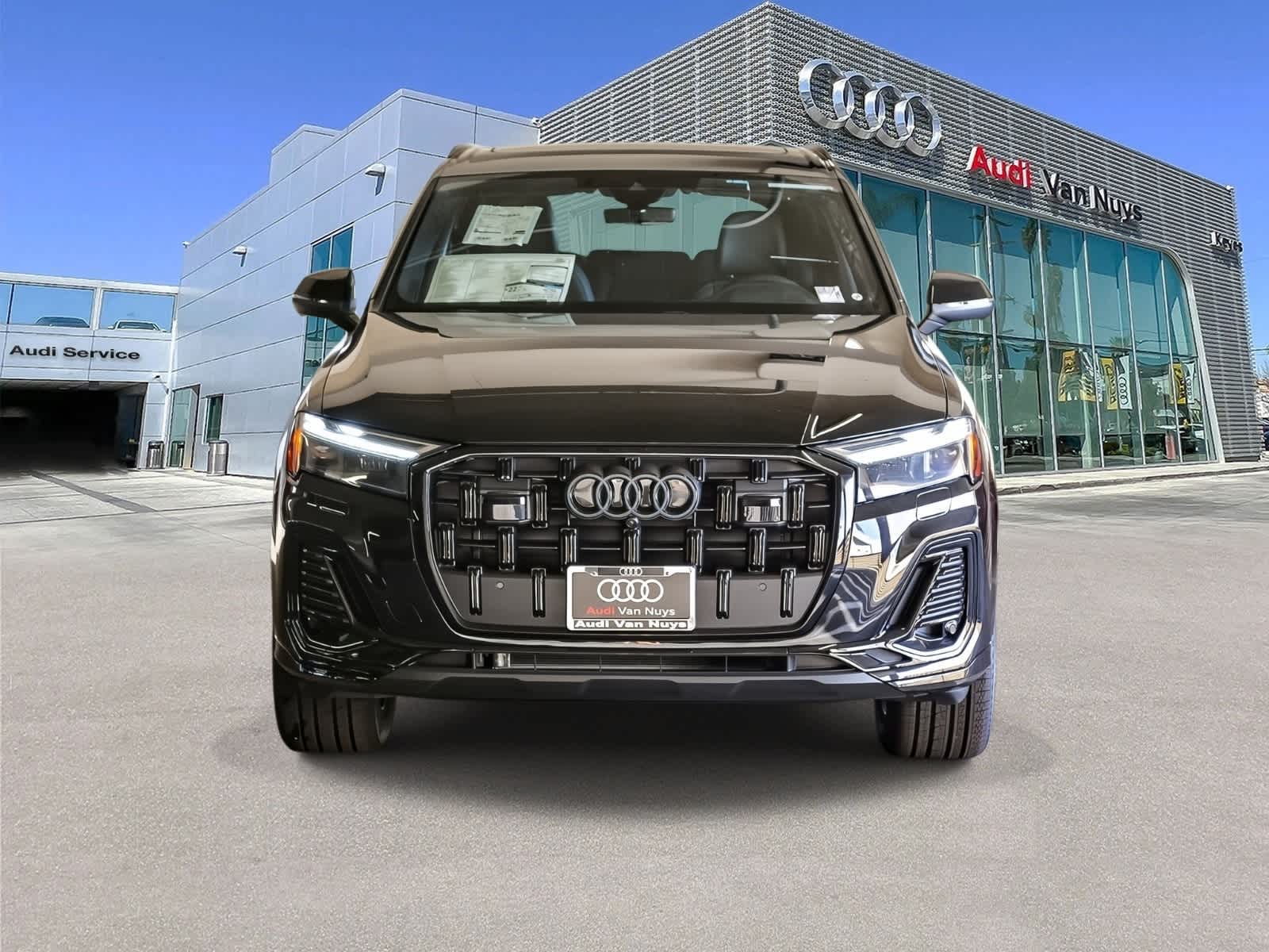 Thumbnail: 2026 Audi Q7 - 2