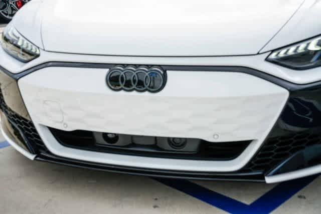 Thumbnail: 2025 Audi RS e-tron GT - 8