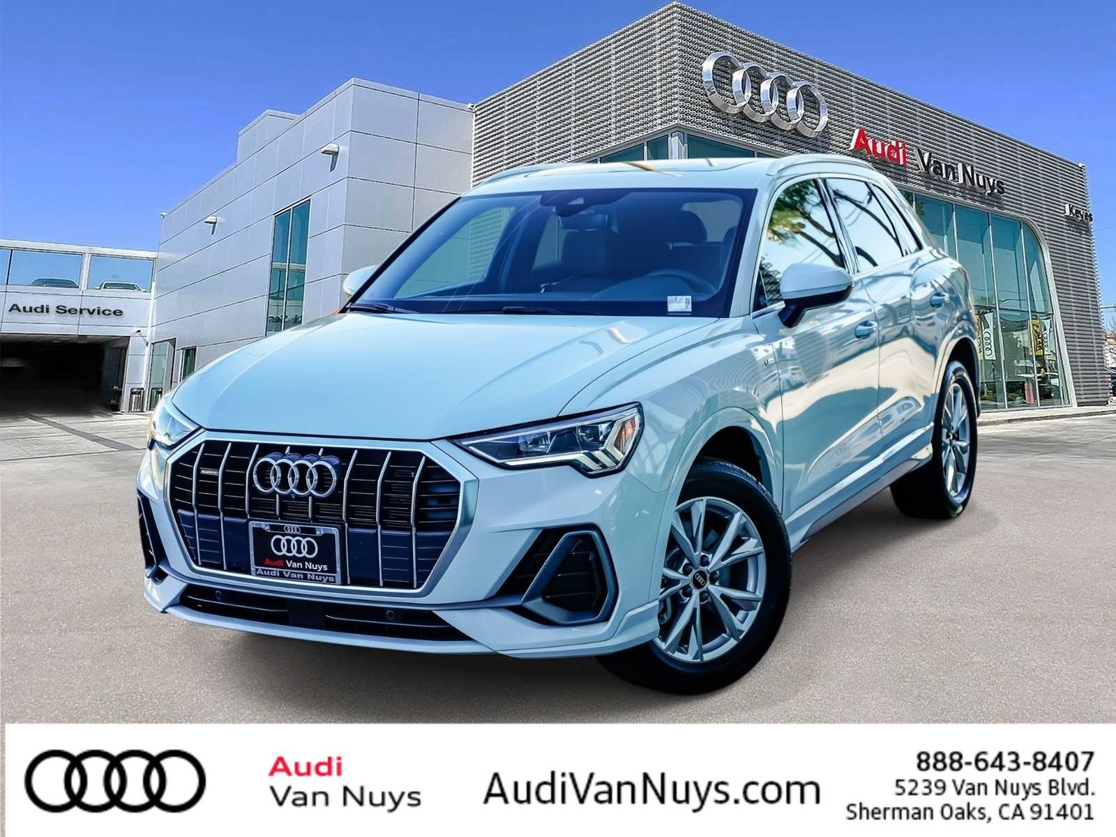 Thumbnail: 2023 Audi Q3 - 1