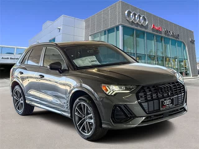 Thumbnail: 2025 Audi Q3 - 3