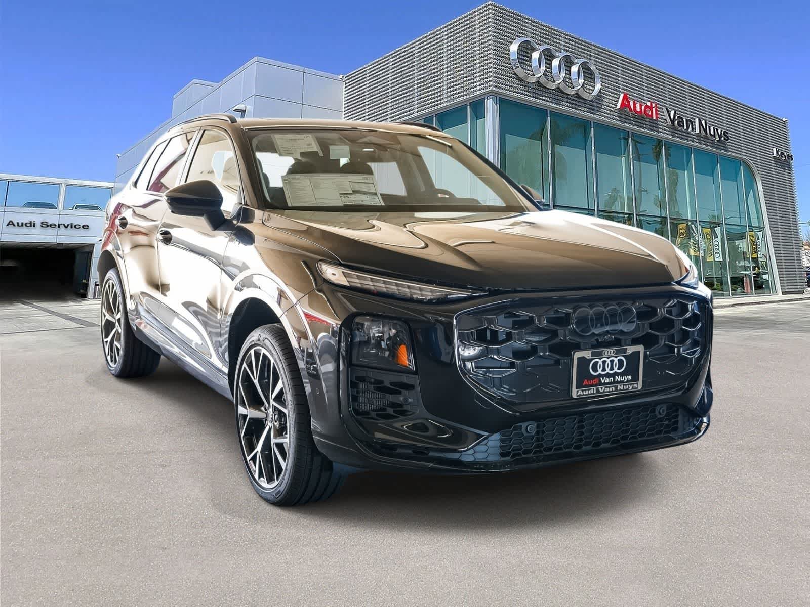 Thumbnail: 2026 Audi Q3 - 3