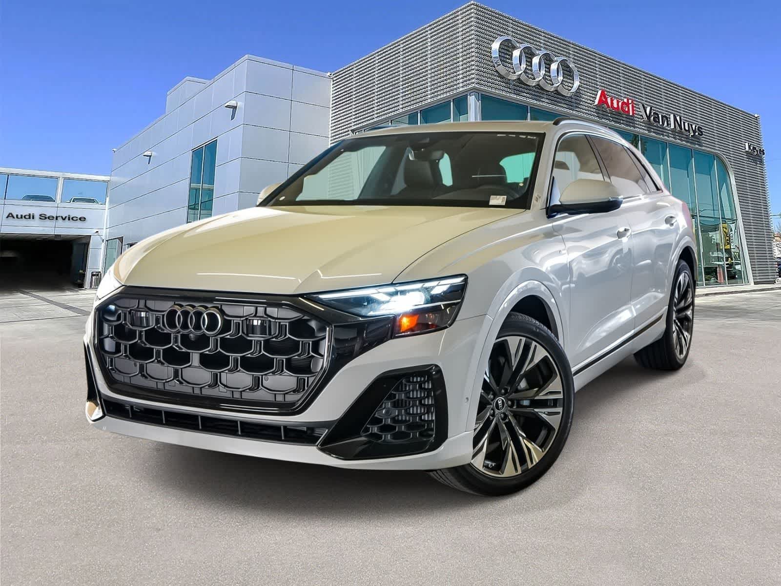Thumbnail: 2026 Audi Q8 - 1