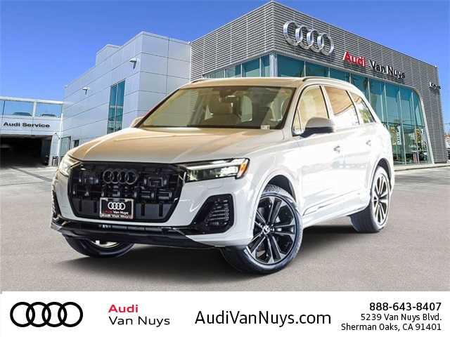 2025 Audi Q7 Premium Plus Hero Image