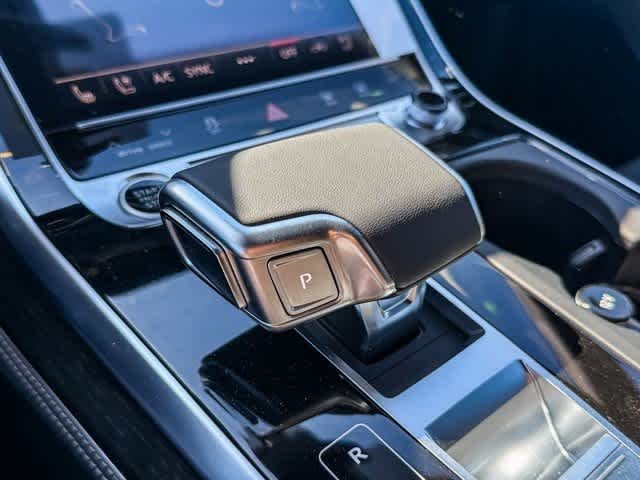 Thumbnail: 2025 Audi Q7 - 24