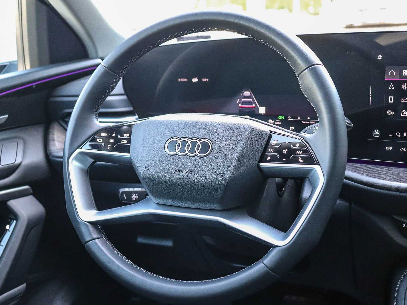 Thumbnail: 2025 Audi Q5 - 16