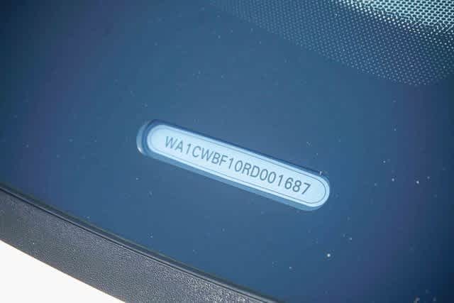 Thumbnail: 2024 Audi SQ8 - 29