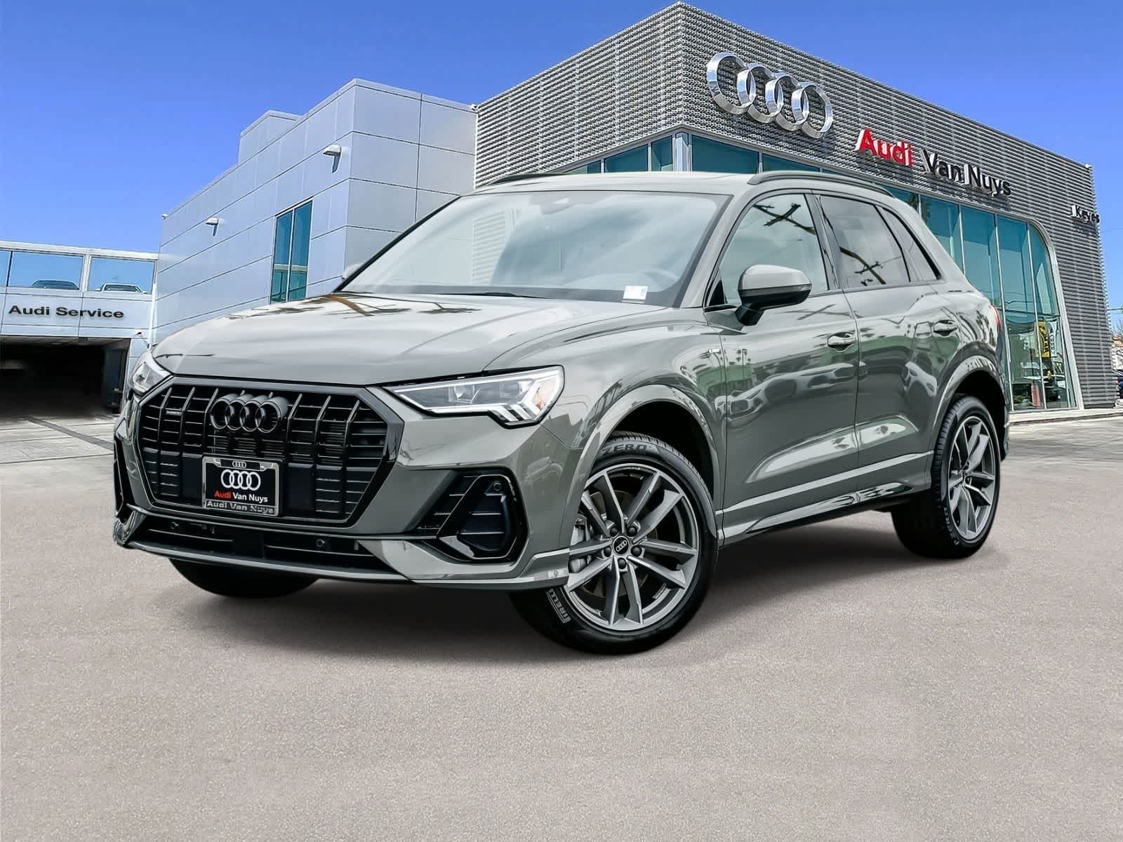 Thumbnail: 2025 Audi Q3 - 1